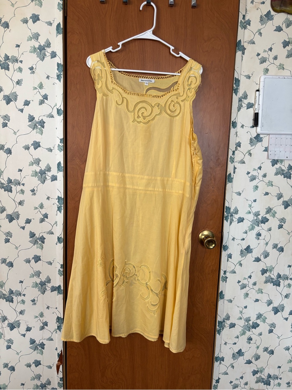E-1 Appraisal Plus Yellow Embroidered Sleeveless Women’s Dress